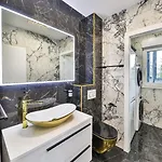 Sky Pool Penthouse With A Huge Heated Private Pool Διαμέρισμα Σπλιτ