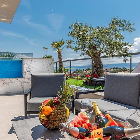 Sky Pool Penthouse With A Huge Heated Private Pool Διαμέρισμα *