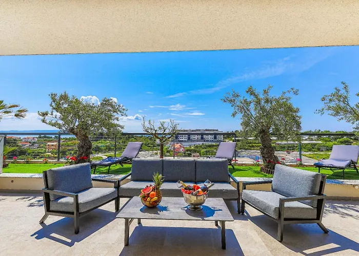 Apartmán Sky Pool Penthouse With A Huge Heated Private Pool Split
