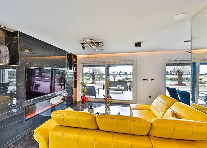 Sky Pool Penthouse With A Huge Heated Private Pool Apartmán