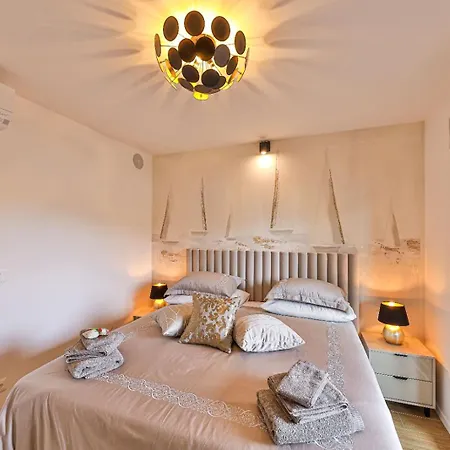 Sky Pool Penthouse With A Huge Heated Private Pool Apartman