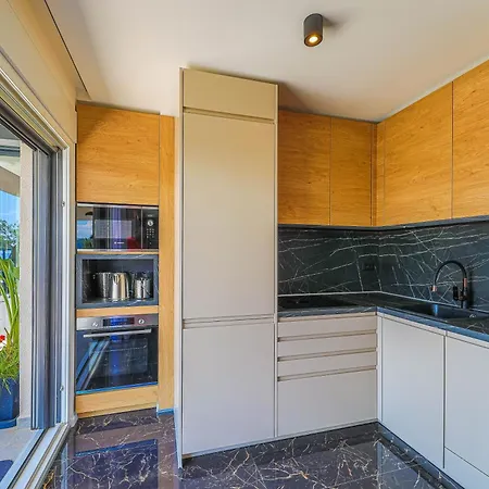 Apartman Sky Pool Penthouse With A Huge Heated Private Pool