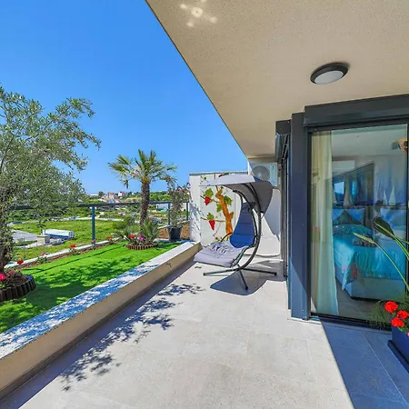 Sky Pool Penthouse With A Huge Heated Private Pool Lägenhet *